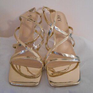 QIY Women's Gold Strappy 4" Chunky Block Heel Lace Up Open Toe Sandals Sz 11-NEW